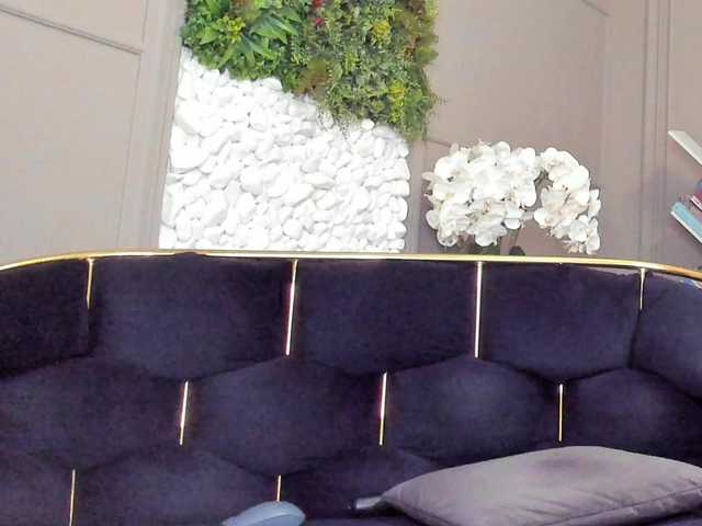 UnforseenLand's BongaCams show and profile