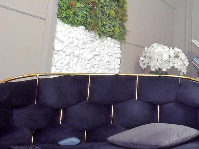 UnforseenLand's BongaCams show and profile