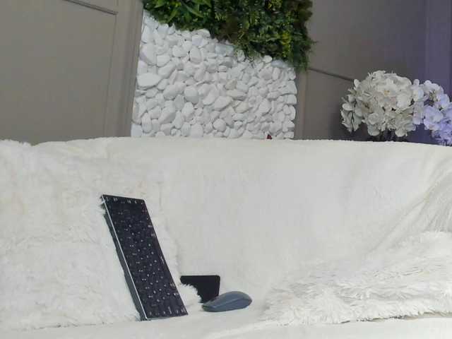 UnforseenLand's BongaCams show and profile