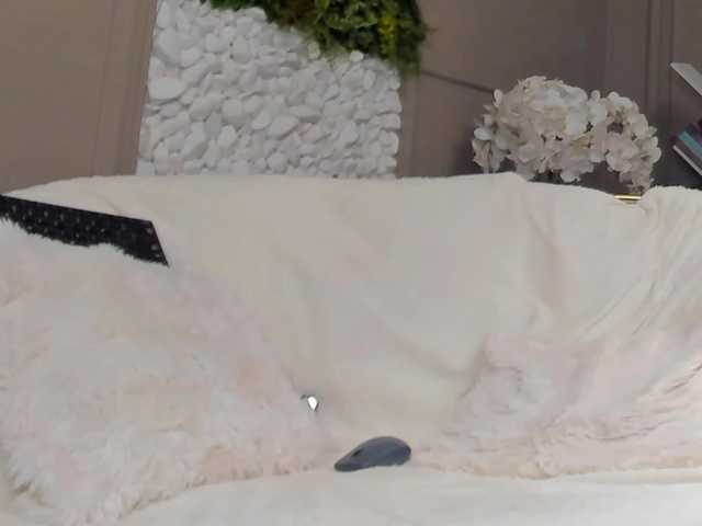 UnforseenLand's BongaCams show and profile