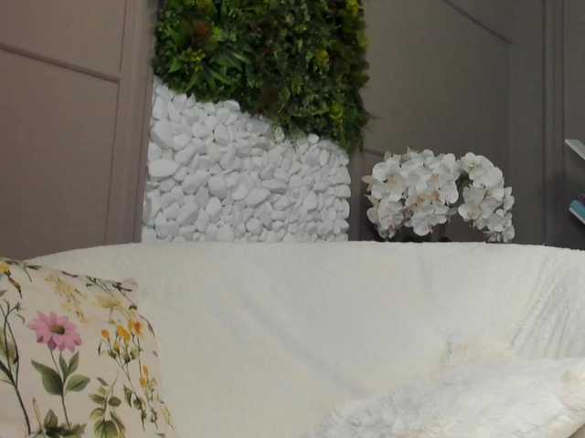 UnforseenLand's BongaCams show and profile