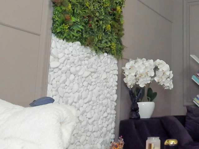 UnforseenLand's BongaCams show and profile