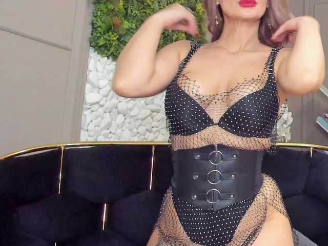 UnforseenLand's BongaCams show and profile