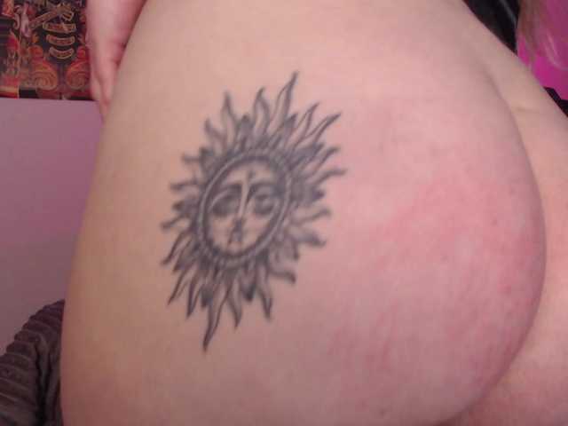 Greeenfriends6969's BongaCams show and profile