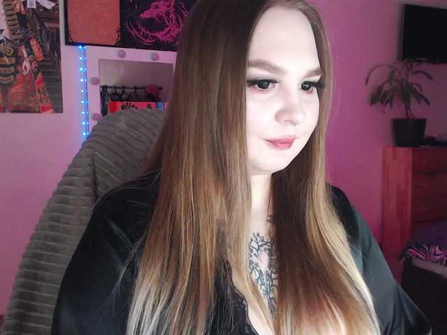 Greeenfriends6969's BongaCams show and profile