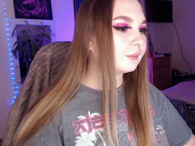 Greeenfriends6969's BongaCams show and profile