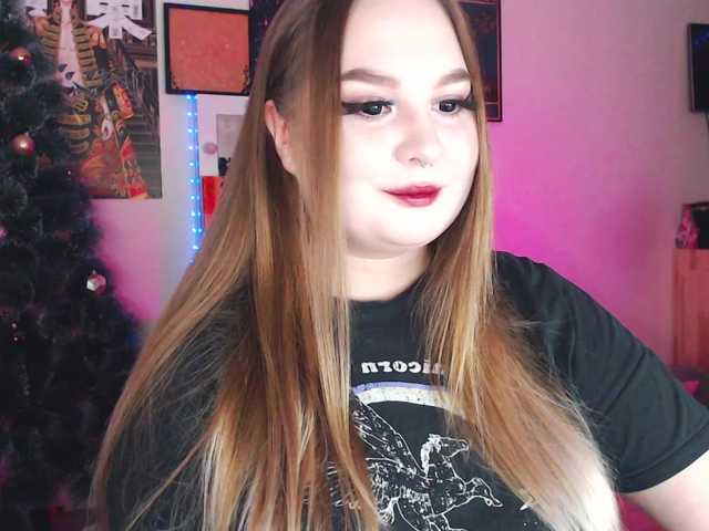 Greeenfriends6969's BongaCams show and profile