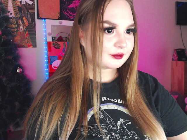 Greeenfriends6969's BongaCams show and profile