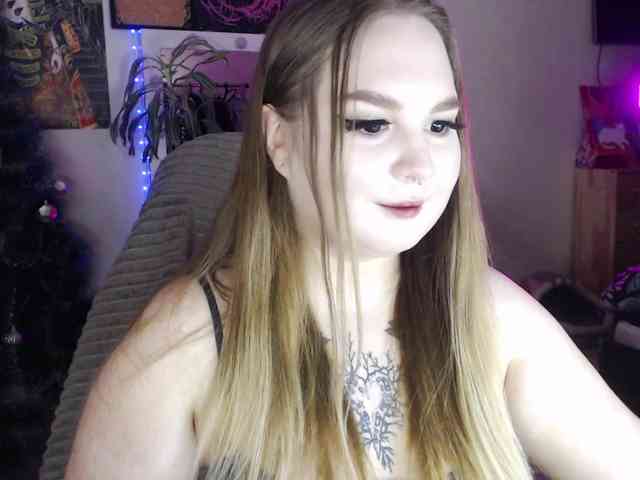 Greeenfriends6969 webcam