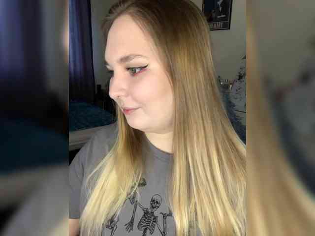 Greeenfriends6969 webcam