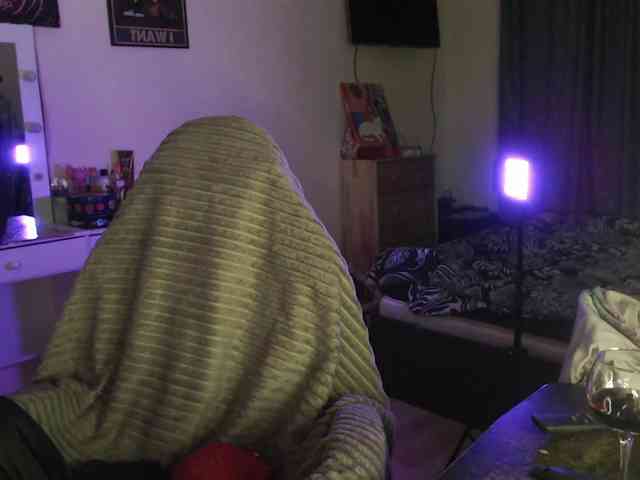 Greeenfriends6969 webcam