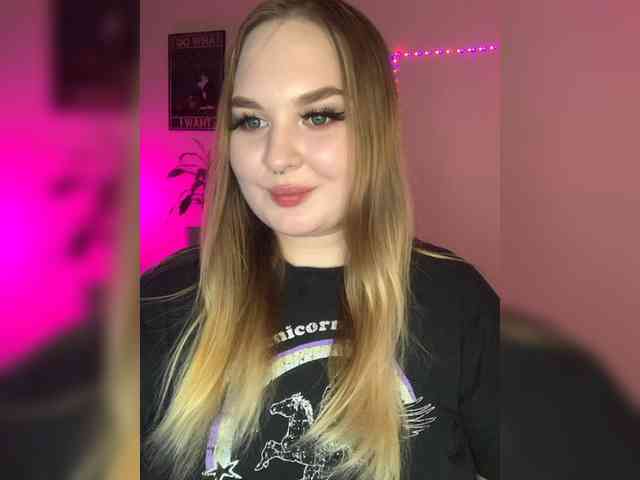 Greeenfriends6969 webcam
