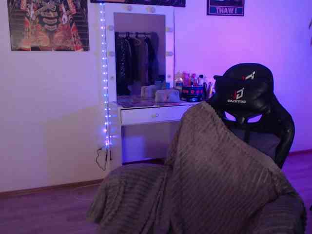 Greeenfriends6969 webcam