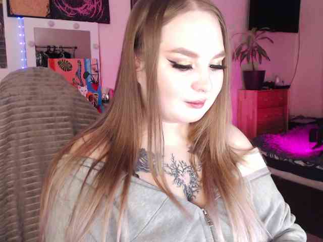 Greeenfriends6969 webcam