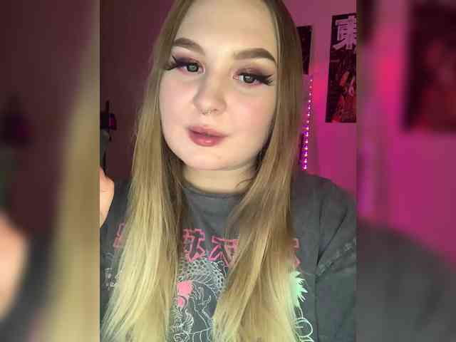 Greeenfriends6969 webcam