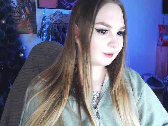 Greeenfriends6969 webcam