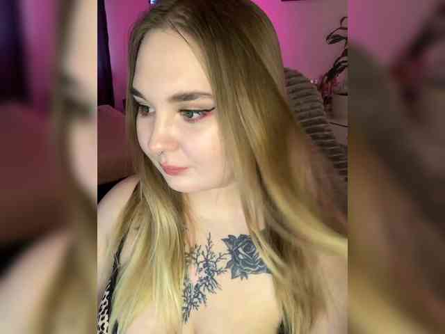 Greeenfriends6969 webcam