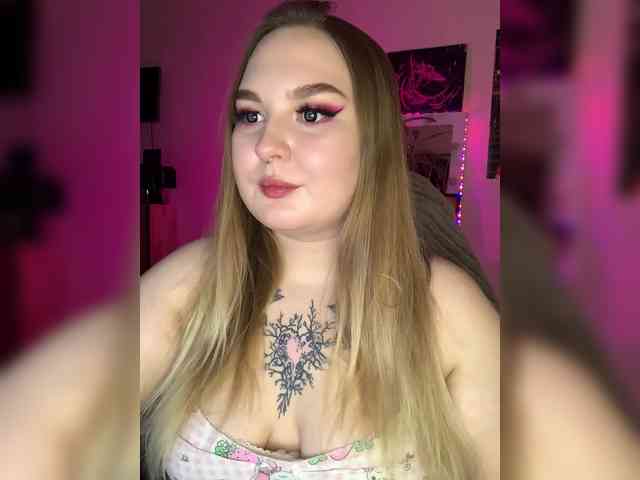 Greeenfriends6969 webcam