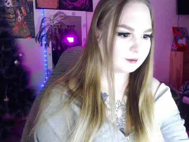 Greeenfriends6969 webcam