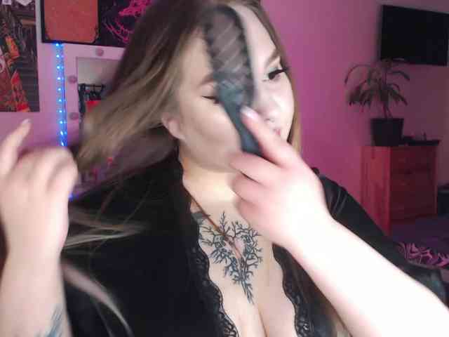 Greeenfriends6969 webcam