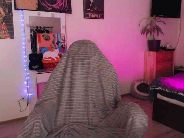 Greeenfriends6969 webcam