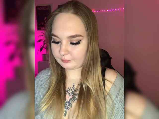 Greeenfriends6969 webcam
