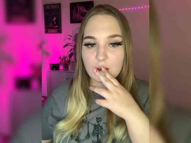 Greeenfriends6969 webcam