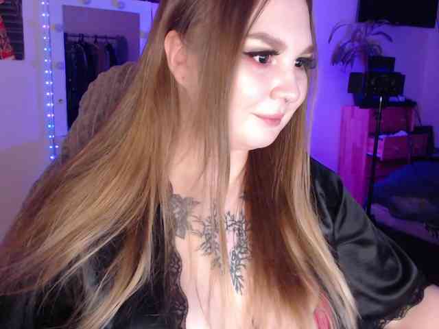 Greeenfriends6969 webcam