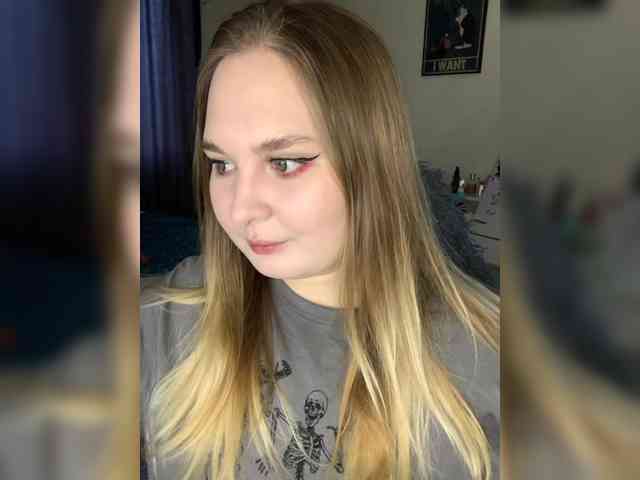 Greeenfriends6969 webcam