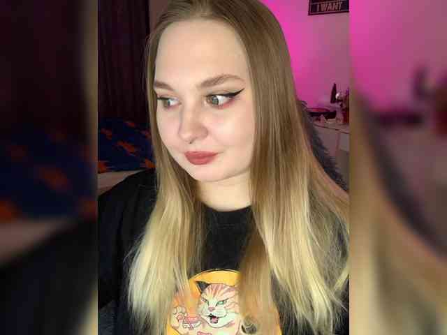 Greeenfriends6969 webcam