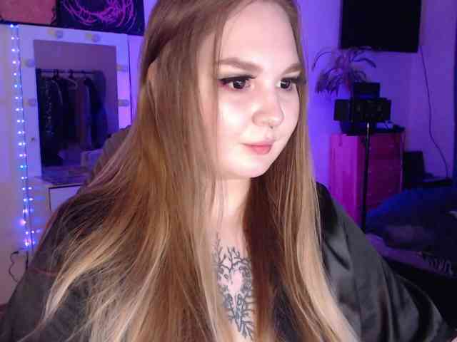 Greeenfriends6969 webcam