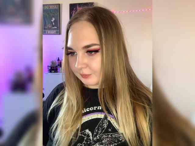 Greeenfriends6969 webcam