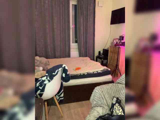 Greeenfriends6969 webcam
