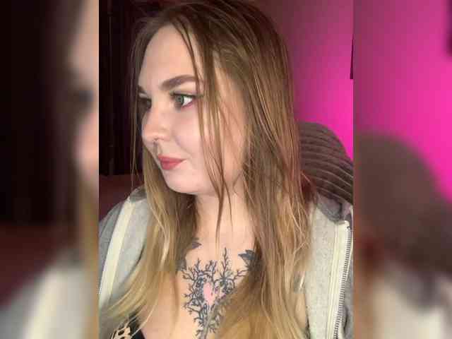 Greeenfriends6969 webcam