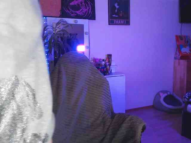 Greeenfriends6969 webcam