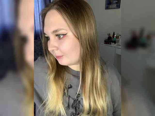Greeenfriends6969 webcam