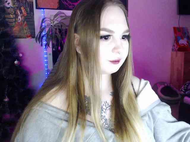 Greeenfriends6969 webcam