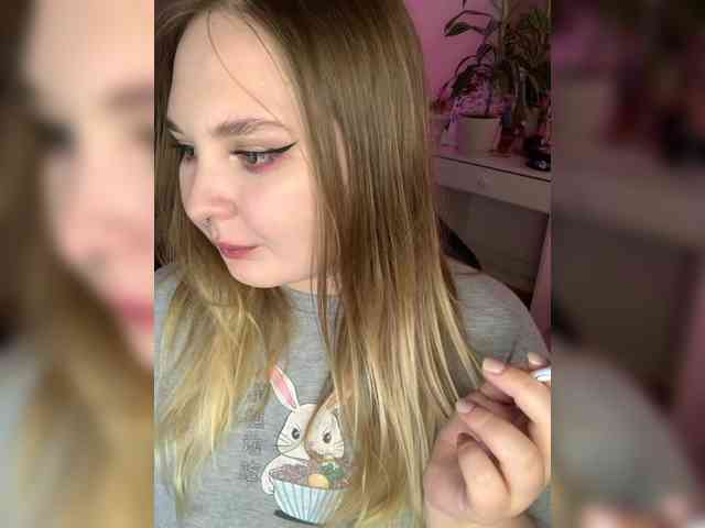 Greeenfriends6969 webcam