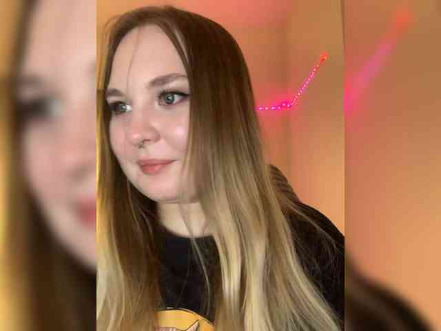 Greeenfriends6969 webcam