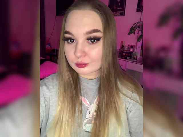 Greeenfriends6969 webcam