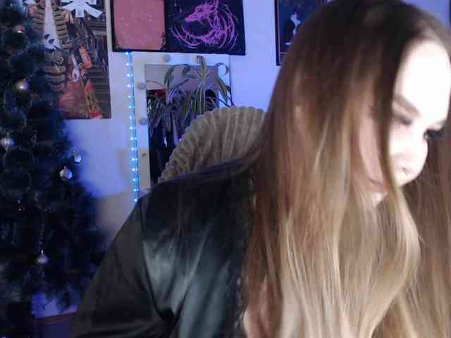 Greeenfriends6969 webcam