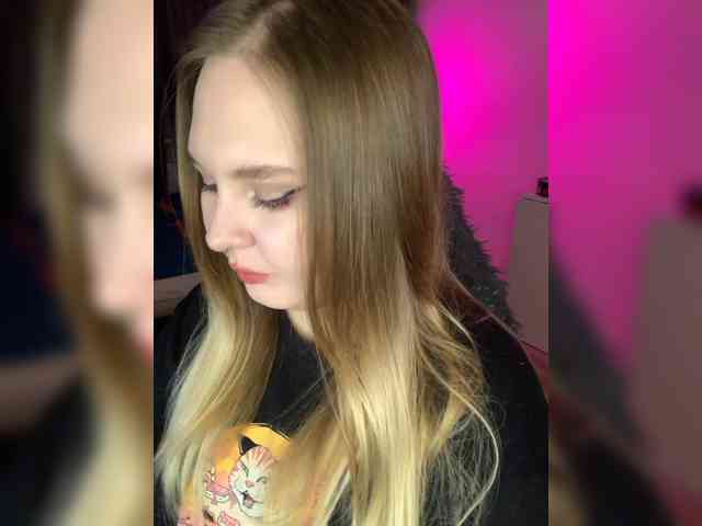 Greeenfriends6969 webcam