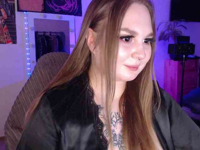 Greeenfriends6969 webcam