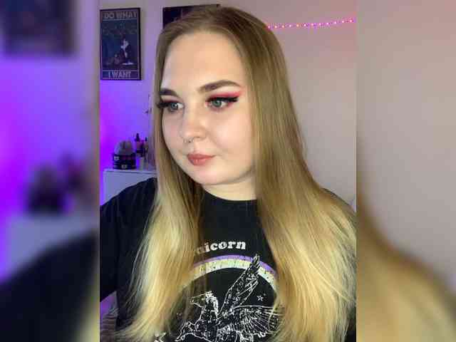 Greeenfriends6969 webcam
