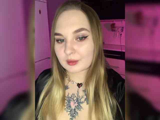 Greeenfriends6969 webcam