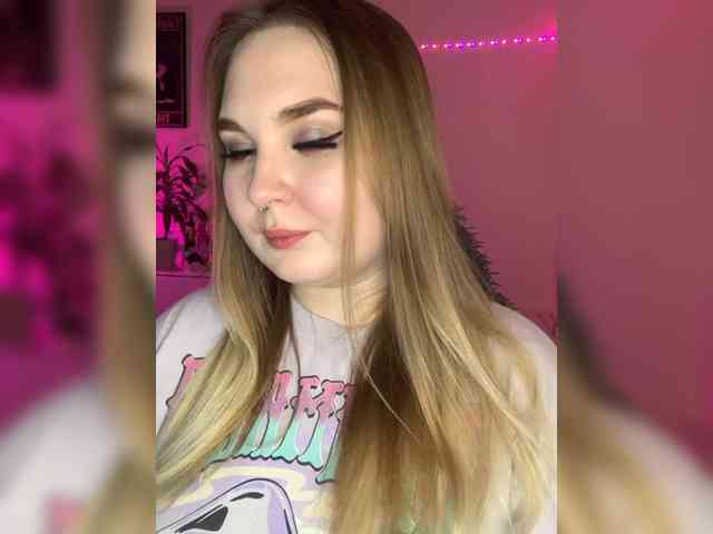 Greeenfriends6969 webcam