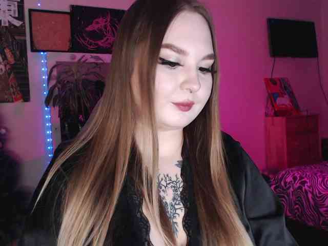 Greeenfriends6969 webcam