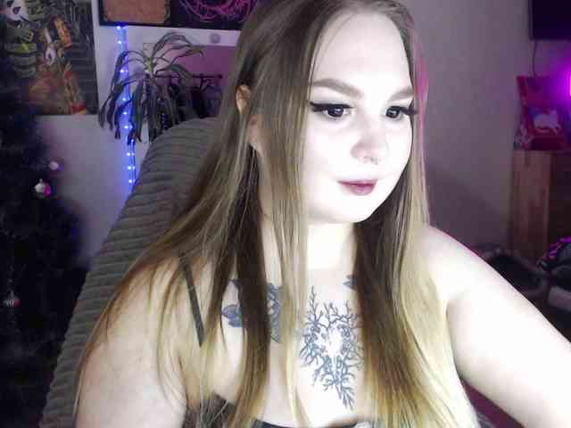 Greeenfriends6969 webcam