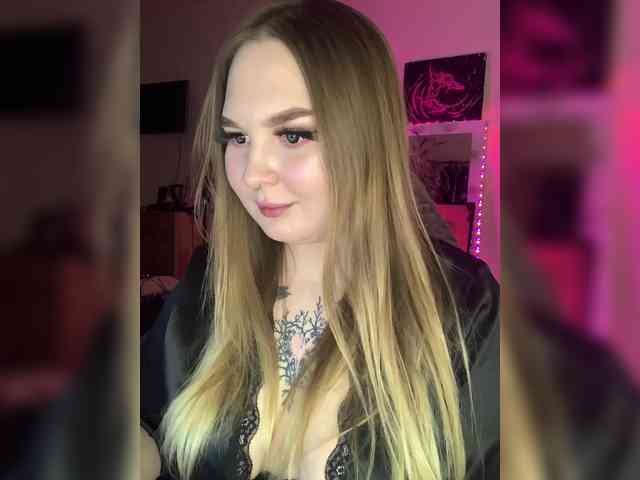Greeenfriends6969 webcam