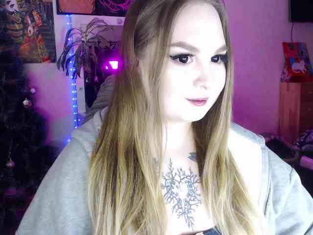 Greeenfriends6969 webcam